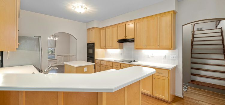 What Color to Paint Kitchen Cabinets with White Appliances