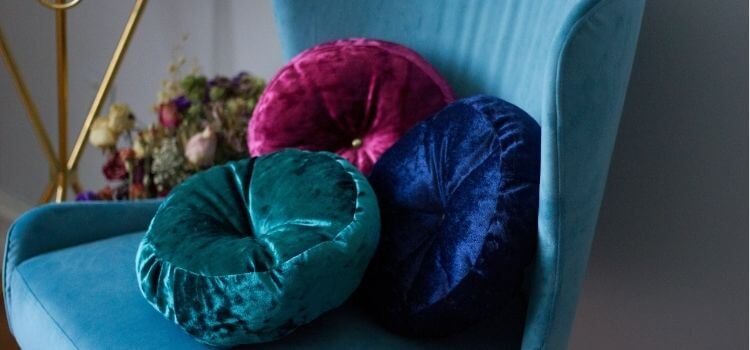 How to Clean Velvet Pillows