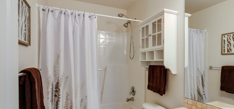 How to Hang a Shower Curtain From the Ceiling